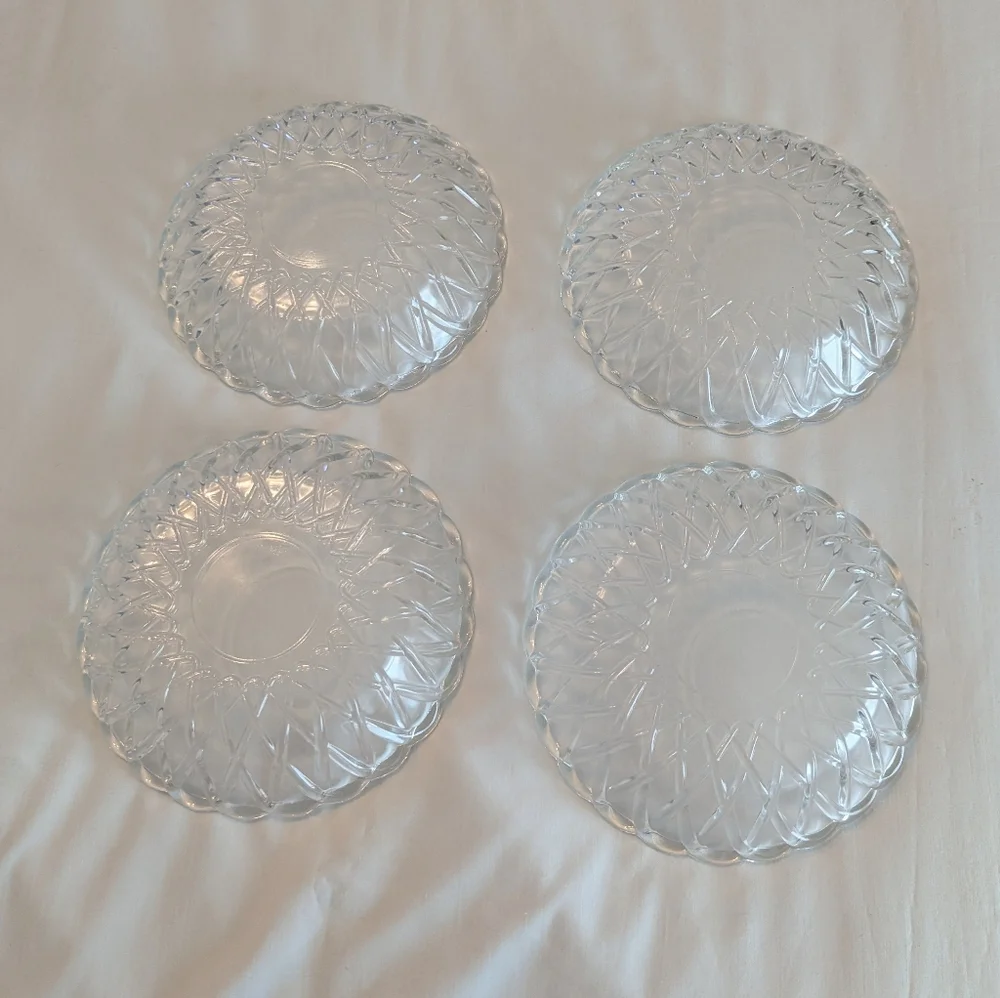 Four Vintage 50s 60s Indiana Glass Clear Pretzel #622 Coupe Soup Bowls